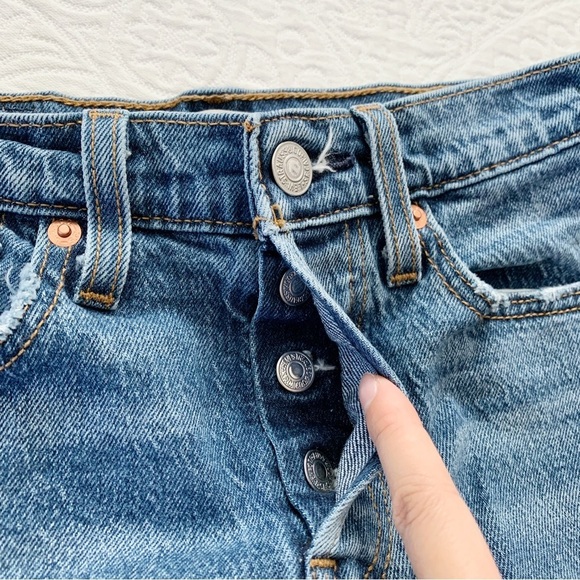 Levi's Big E Premium Wedgie Straight Fit Jeans, Unstoppable Wear Dark Wash - Picture 6 of 9